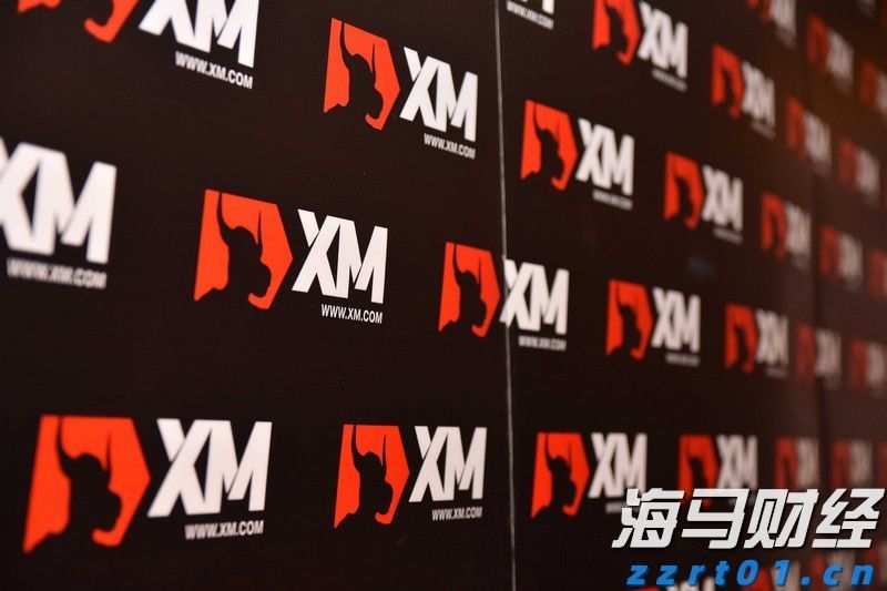 快讯丨朱会东到港南区调研基层党建等工作